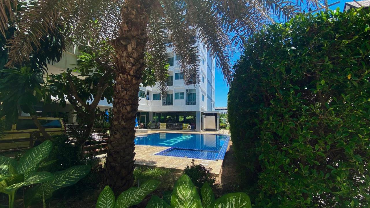 Beach 7 Condo Haat Jomtien Eksteriør bilde