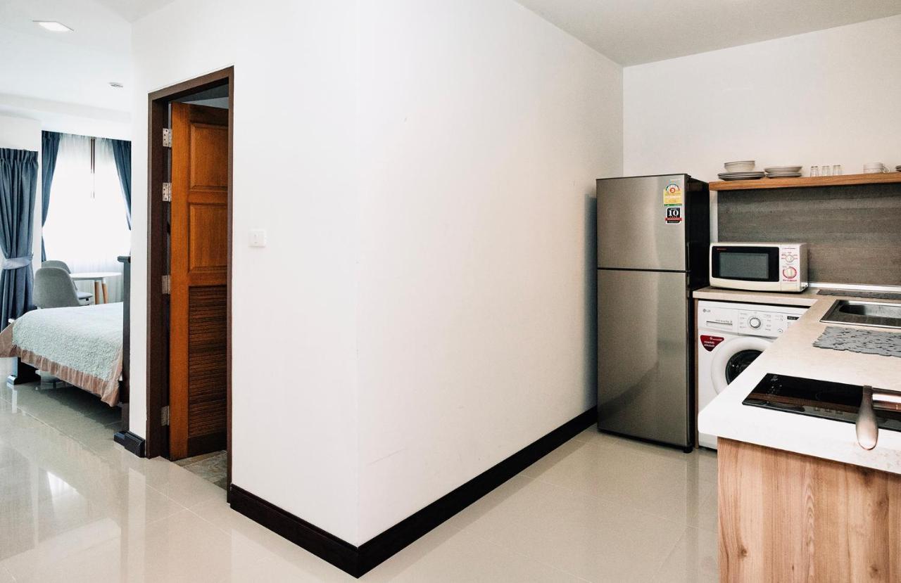 Beach 7 Condo Haat Jomtien Eksteriør bilde