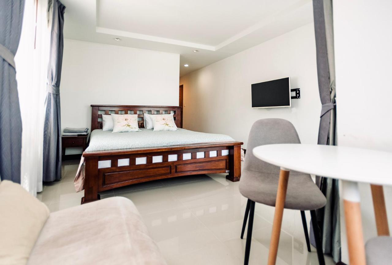 Beach 7 Condo Haat Jomtien Eksteriør bilde